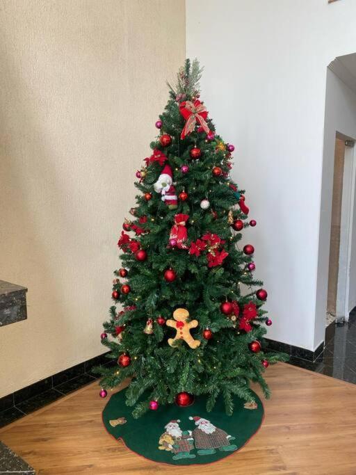 Sobrado Espacoso Em Santa Felicidade Curitiba Esterno foto