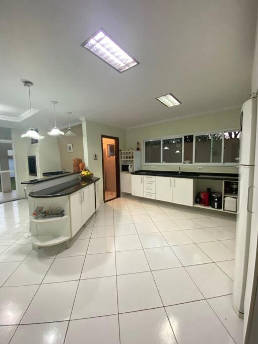 Sobrado Espacoso Em Santa Felicidade Curitiba Esterno foto